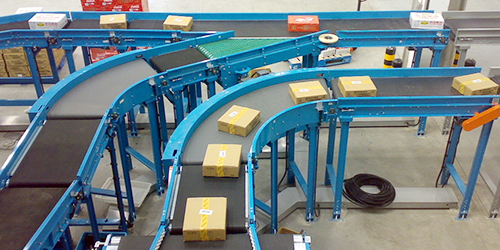 What should be done when the belt conveyor is blocked?